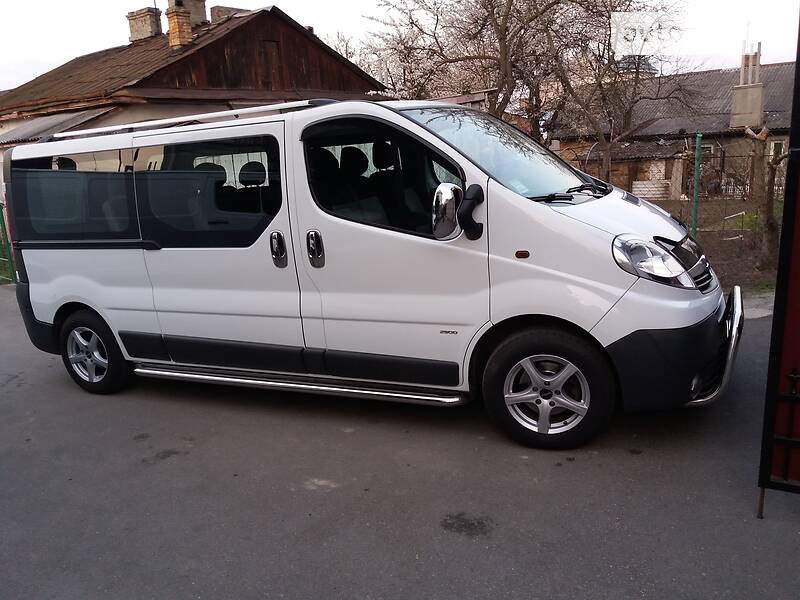 Opel Vivaro 2010 року в Рівному