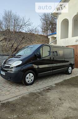 Opel Vivaro LONG 2007