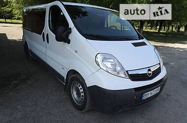 Opel Vivaro  2014