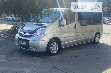 Opel Vivaro  2012