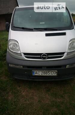 Opel Vivaro  2003