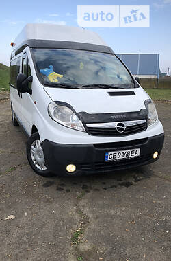 Opel Vivaro  2008