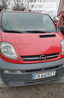 Opel Vivaro  2001