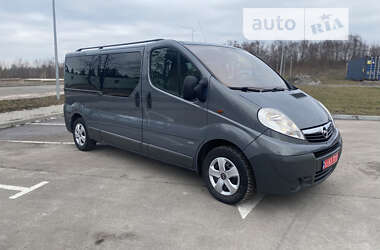 Opel Vivaro  2014