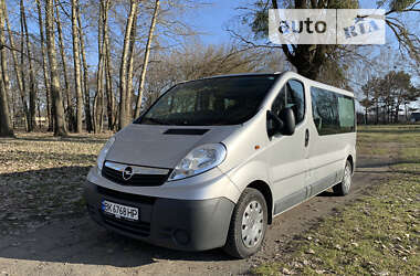 Opel Vivaro  2008