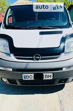 Opel Vivaro  2006