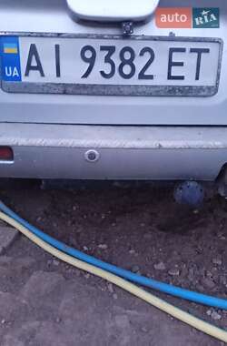 Opel Vivaro  2003