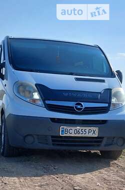 Opel Vivaro  2008
