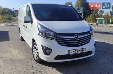 Opel Vivaro  2016