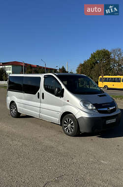 Opel Vivaro  2012