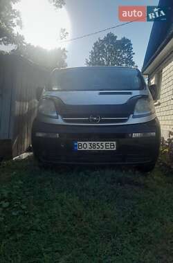 Opel Vivaro  2005