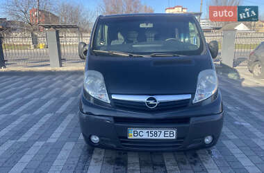 Opel Vivaro  2008
