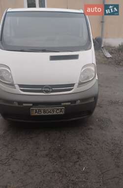 Opel Vivaro  2005
