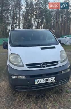 Opel Vivaro  2006