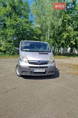 Opel Vivaro  2007