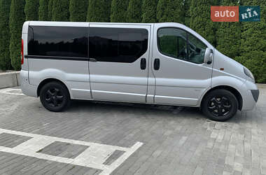 Opel Vivaro  2014