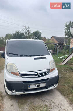 Opel Vivaro  2007