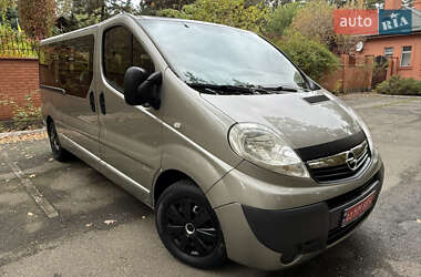 Opel Vivaro  2013