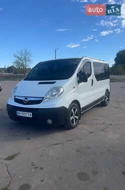 Opel Vivaro  2008