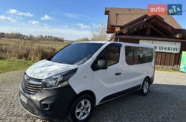 Opel Vivaro  2016