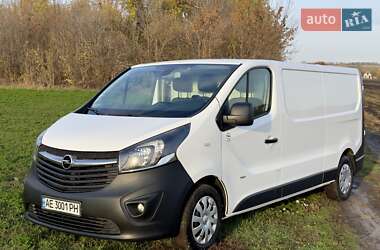 Opel Vivaro 2016