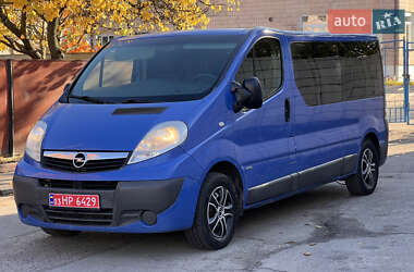 Opel Vivaro  2014
