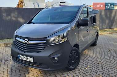 Opel Vivaro 2016