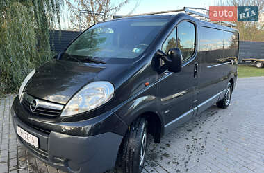 Opel Vivaro 2012