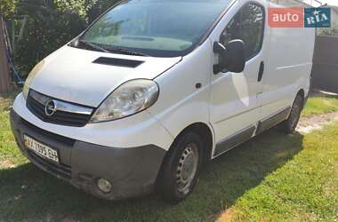 Opel Vivaro  2007