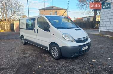 Opel Vivaro  2012