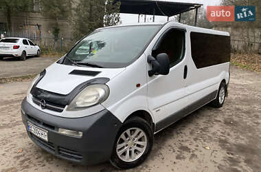 Opel Vivaro 2004