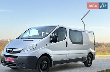 Opel Vivaro  2013