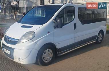 Opel Vivaro  2008