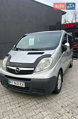 Opel Vivaro  2007