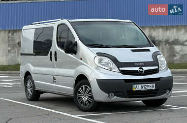 Opel Vivaro  2008