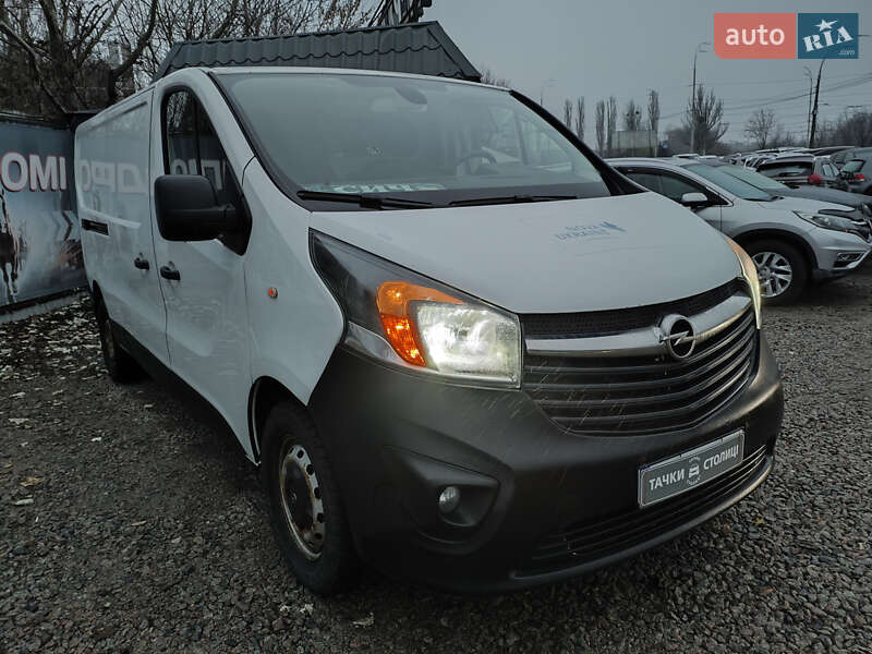 Мікроавтобус вантажний (до 3,5т) Opel Vivaro