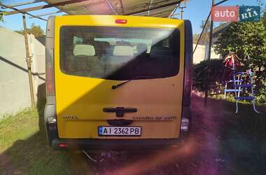 Opel Vivaro  2006