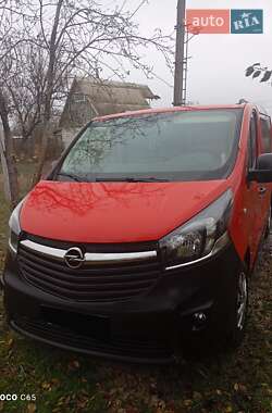 Opel Vivaro  2015