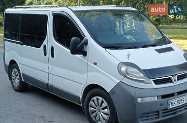 Opel Vivaro 2004