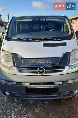 Opel Vivaro  2006