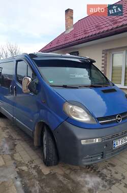 Opel Vivaro  2002