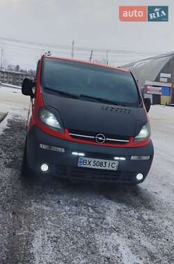 Opel Vivaro  2005