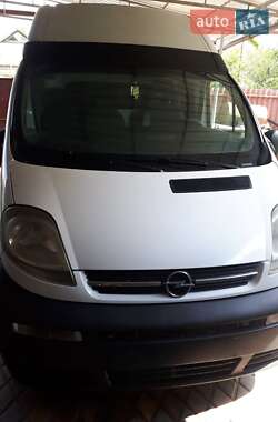 Opel Vivaro 2004