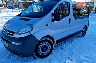 Opel Vivaro 2005