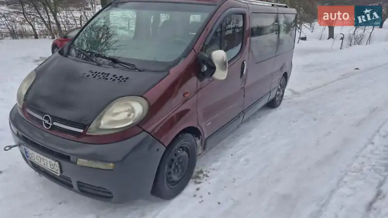 Opel Vivaro 2003