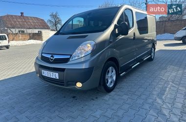 Opel Vivaro  2014