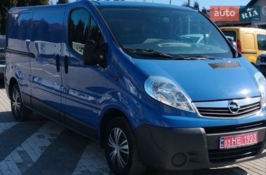 Opel Vivaro  2014