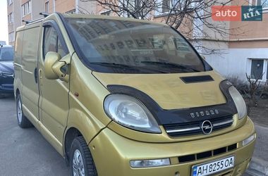 Opel Vivaro 2004