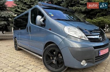 Opel Vivaro  2010
