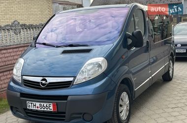 Opel Vivaro  2013